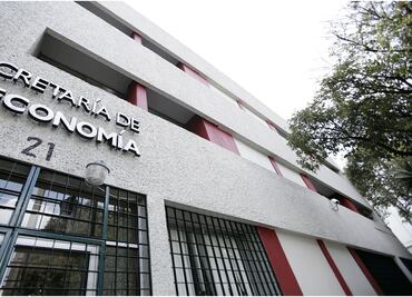 Secretaría de Economía fija fecha de cierre de 6 representaciones comerciales en extranjero