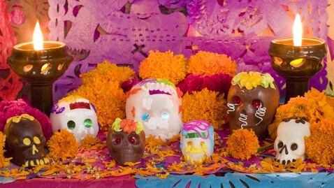 Alfeñique: Una artesanía importante en los altares de muertos