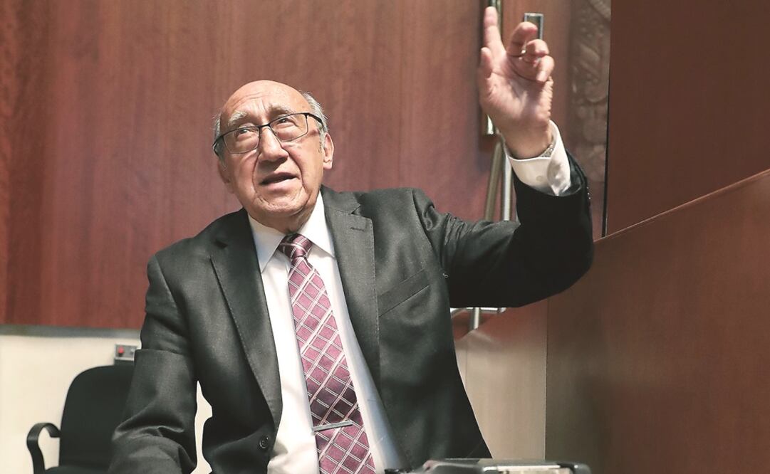 Director Estenográfico del Senado, Enrique Montes Sánchez. (LUCÍA GODINEZ. EL UNIVERSAL)