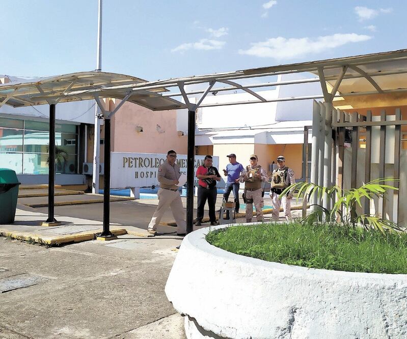 El Hospital Regional de Pemex tiene dos demandas penales ante la Fiscalía General del Estado (FGE) por la muerte de derechohabientes. Foto: LUMA LÓPEZ. EL UNIVERSAL
