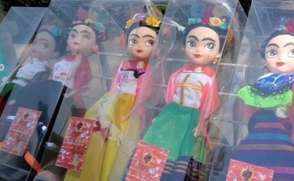 Abuelita se vuelve viral por vender "Friditas" en CDMX