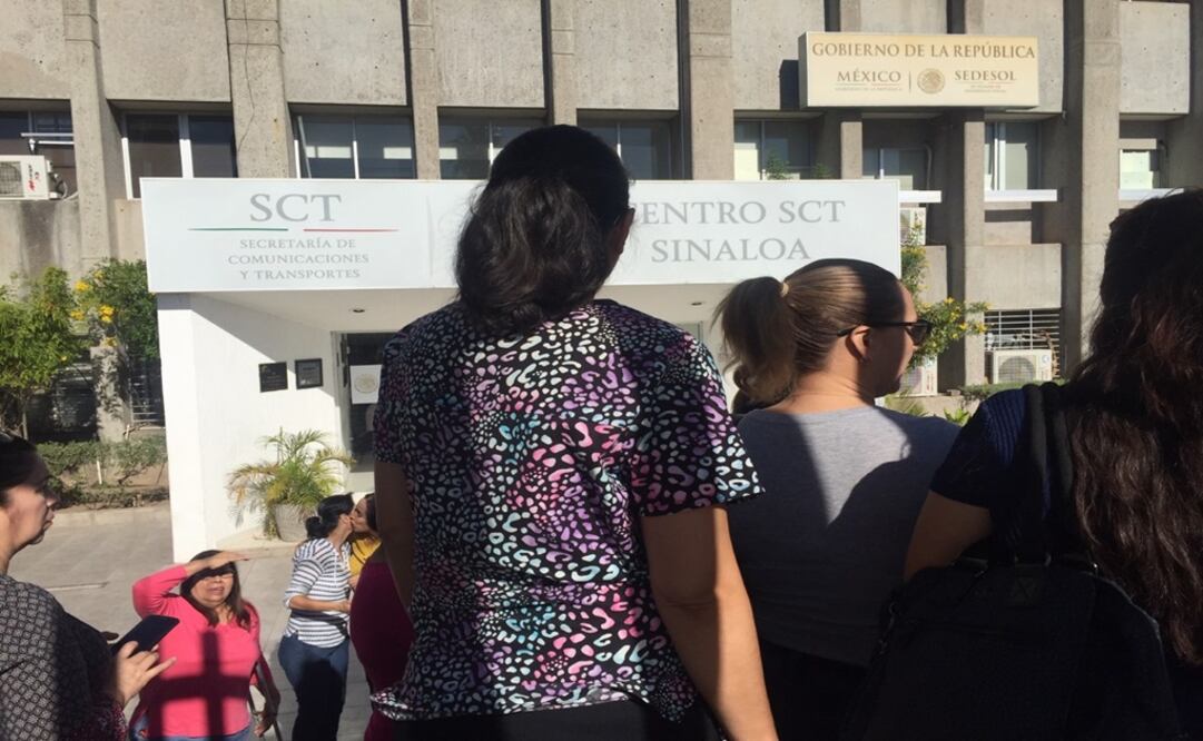 Las encargadas de una parte de las 358 estancias infantiles solicitaron el apoyo de la diputada federal de Morena, Olegaria Carrazco Macías. Foto: Especial