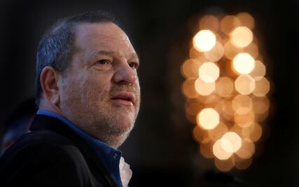 Policía de Nueva York reúne pruebas para posible arresto de Weinstein