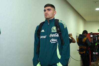 Johan Vásquez causa baja de la Selección Mexicana, previo a los Cuartos de Final de la Nations League ante Honduras