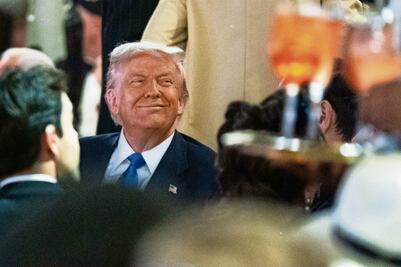 Trump advierte que cierre de gobierno está "matando" políticamente a los republicanos