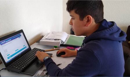 ¡Brillante! Emmanuel ingresó a la UNAM con examen perfecto