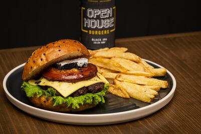 Terrazas, bares, restaurantes y delivery para disfrutar del Super Bowl