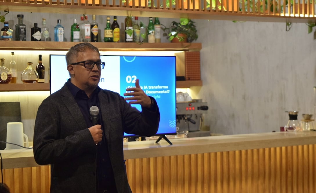 Urdaten presenta wallet conversacional para documentos en México. Imagen: Urdaten