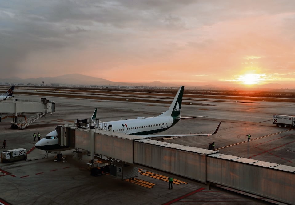 El subdirector de Mexicana, general Leobardo Ávila Bojórquez, dijo que en los primeros 13 días de operaciones de la nueva aerolínea los resultados son “satisfactorios”. Foto: Archivo / EL UNIVERSAL