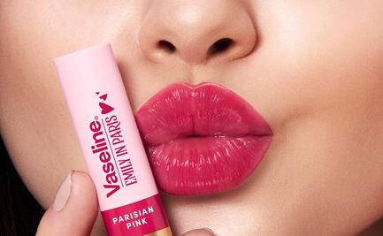 Vaseline lanza bálsamos labiales inspirados en Emily in Paris