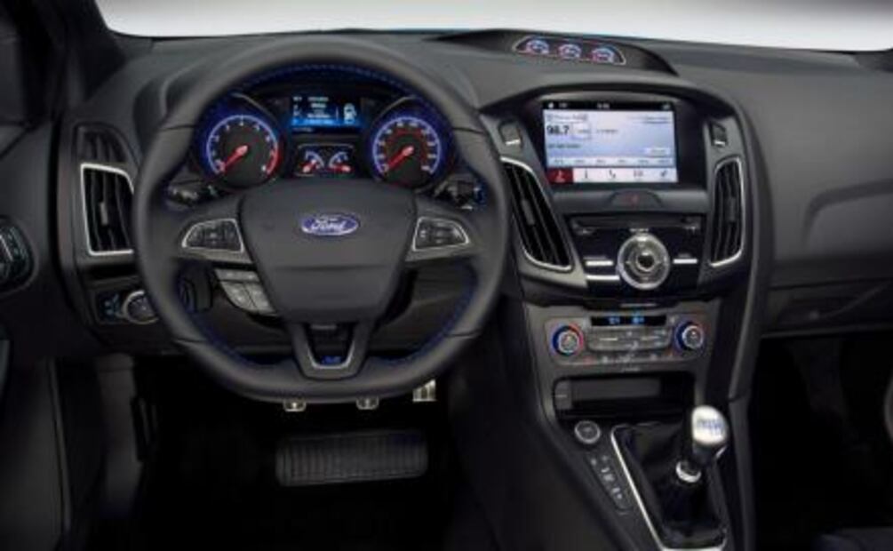 Ford Focus RS: el hatch de calle más cercano a un rallycar