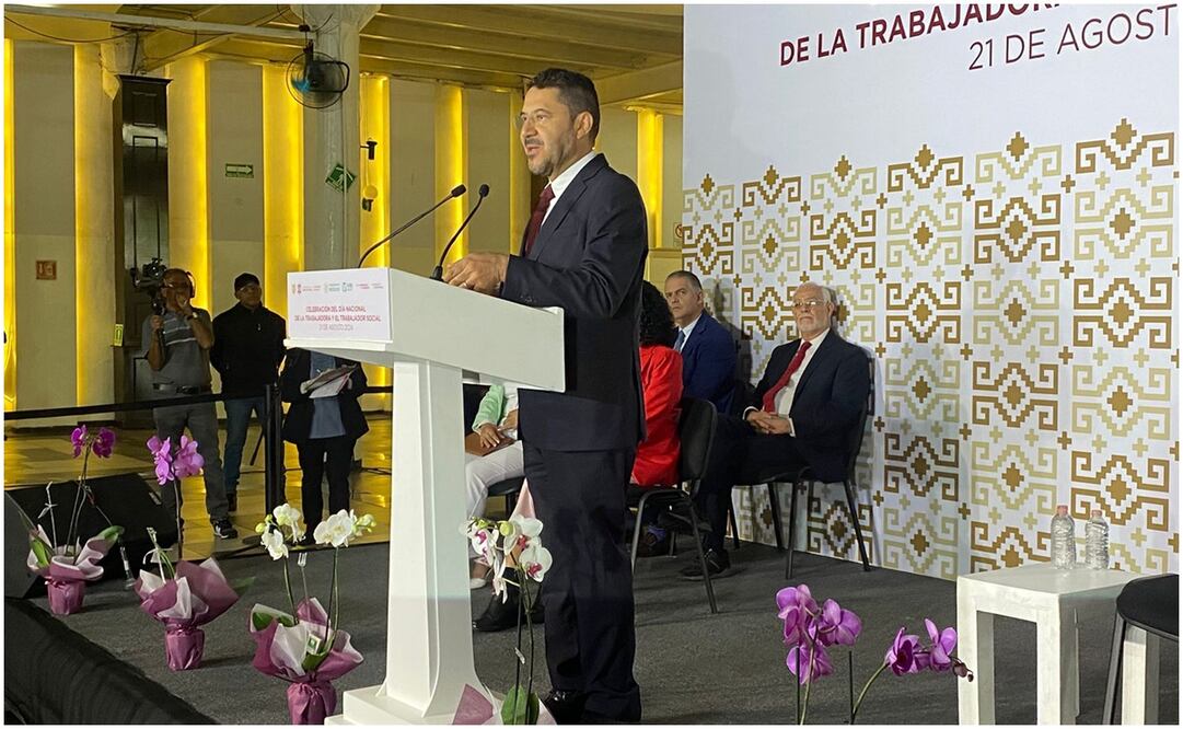 Celebra Martí Batres Día Nacional de la Trabajadora. foto: Alberto Acosta