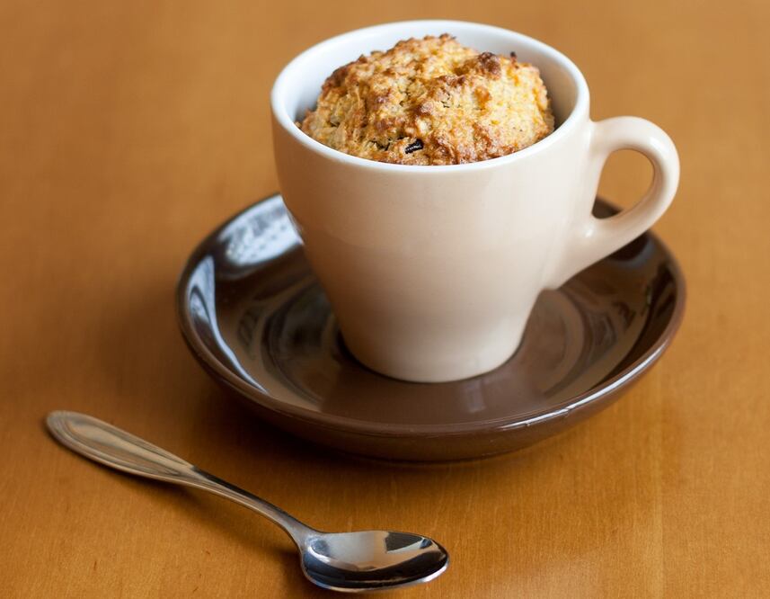 También conocido como mug cake, es un pan fácil de preparar y se hornea con ayuda del microondas / Foto: Pexels