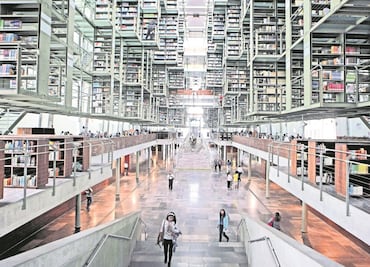 Biblioteca Vasconcelos cierra instalaciones “hasta nuevo aviso”