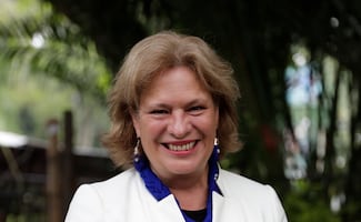 Josefa González-Blanco, la embajadora que da paso a Gertz Manero en Reino Unido; estas son sus polémicas