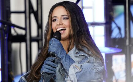 Camila Cabello y su mensaje de aceptación en nueva campaña de Victoria's Secret