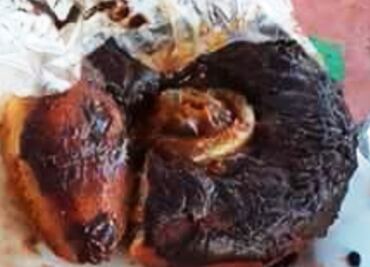 Mujer asegura que encontró un condón en dona de Soriana; denuncia ante Cofepris