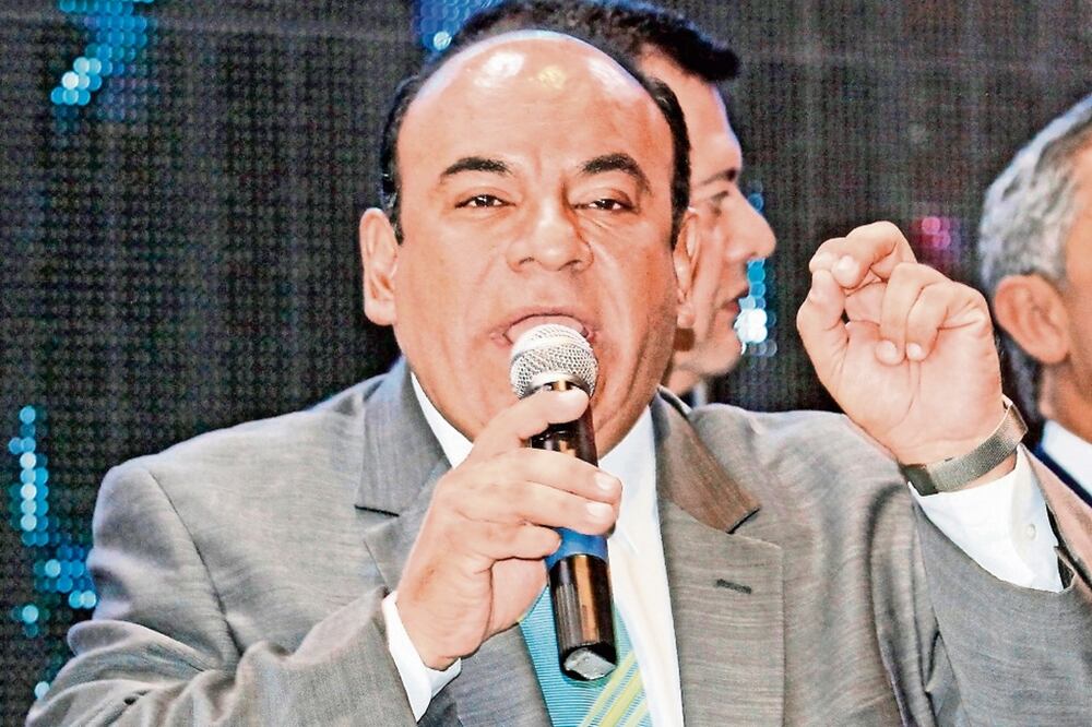 En la foto: Juan Ayala, dirigente del Sindicato Único de Trabajadores del gobierno capitalino (ARCHIVO. EL UNIVERSAL)
