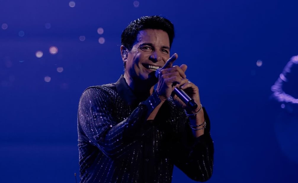 Chayanne en concierto. Foto:  @bennyy.blanco/ Vía Instagram oficial de Chayanne.