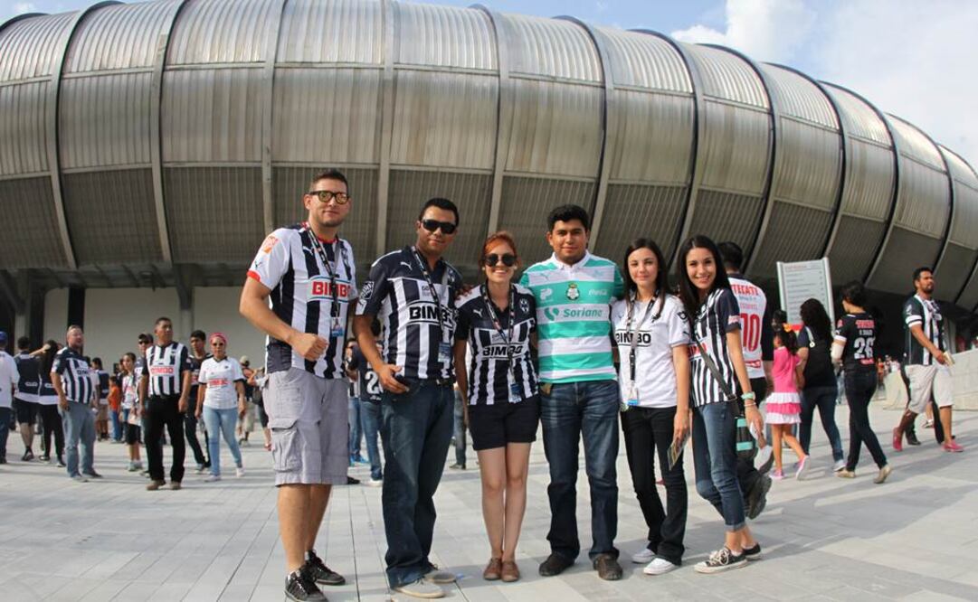 La gente se dio cita en el estadio de los Rayados. Imago 7
