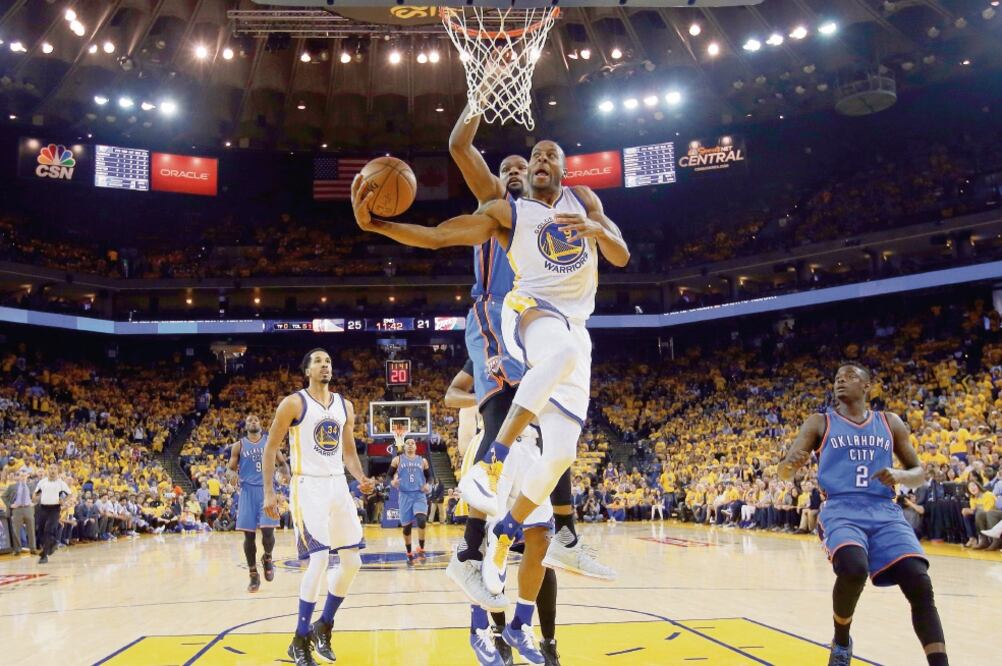 Kevin coadyuvó a que Golden State lograra el título y fue retenido (MARCIO JOSÉ SÁNCHEZ. AP)