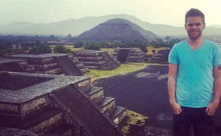 Músico de One Direction se pasea por Teotihuacan