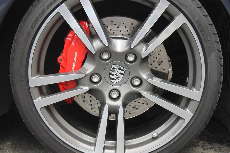 Es más difícil encontrar un lugar para inflar las llantas con nitrógeno. Foto: Pixabay