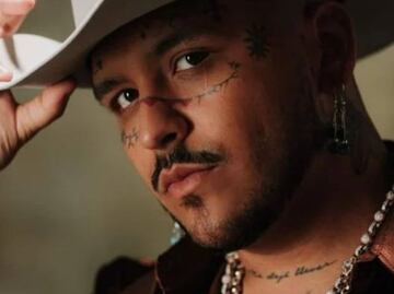 Christian Nodal y el delicado momento que vive junto a su familia