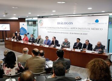 Expertos piden defender democracia con autonomía del INE