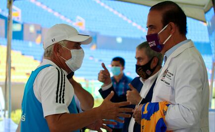 La Secretaría de Salud de NL, visita a los Tigres