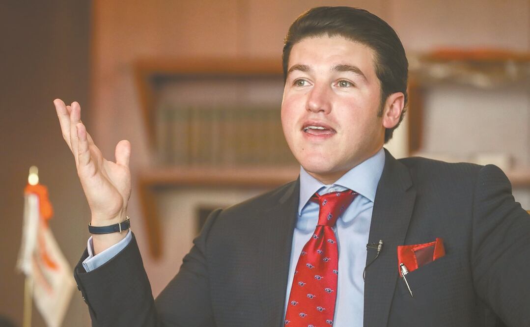 Samuel García afirma que es injusto que el INE multe al PVEM con 40 millones de pesos por violar veda y a él lo quiera castigar con 55 millones. Foto: ARCHIVO EL UNIVERSAL