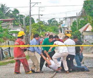 Tragedia eléctrica deja tres muertos
