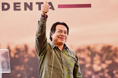 Destacan el papel de las mujeres en la política