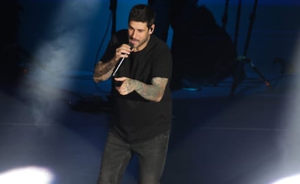 Melendi arma velada romántica en el Auditorio con Lucero Mijares y Ha*Ash