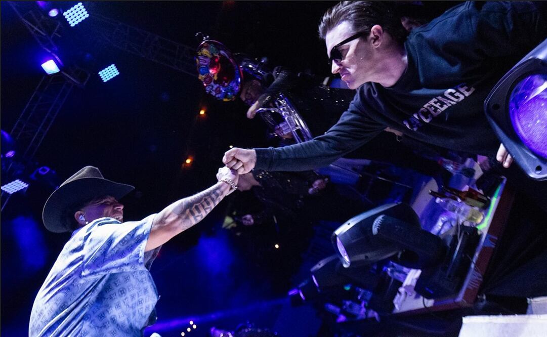 Grupo Firme y Drake Bell compartieron el escenario.