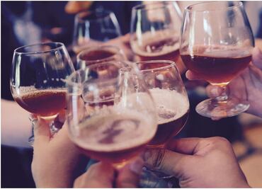 El 30% de los adultos se emborrachan 12 veces al año; hay impacto económico: OCDE