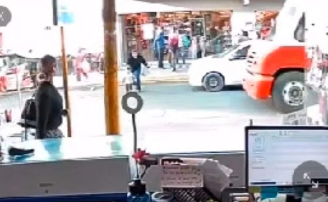 El atropellamiento del niño de 2 años en Hermosillo, Sonora se registró el pasado lunes 27 de enero, en las calles Guerrero y Doctor Noriega, en el centro de la capital (29/01/2025). Foto: Captura de video