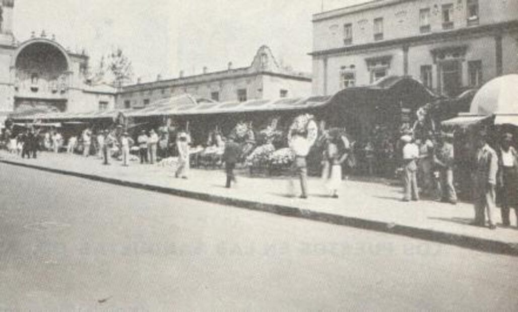 La descuidada Plaza de la Santa Veracruz
