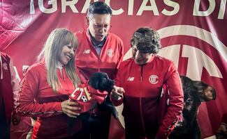 Gobierno del Edomex impulsa adopción de mascotas en Toluca; instalarán módulo en el estadio Nemesio Diez