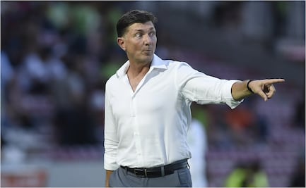 Hernán Cristante perdió la cabeza y ahorcó a auxiliar del Atlético de San Luis