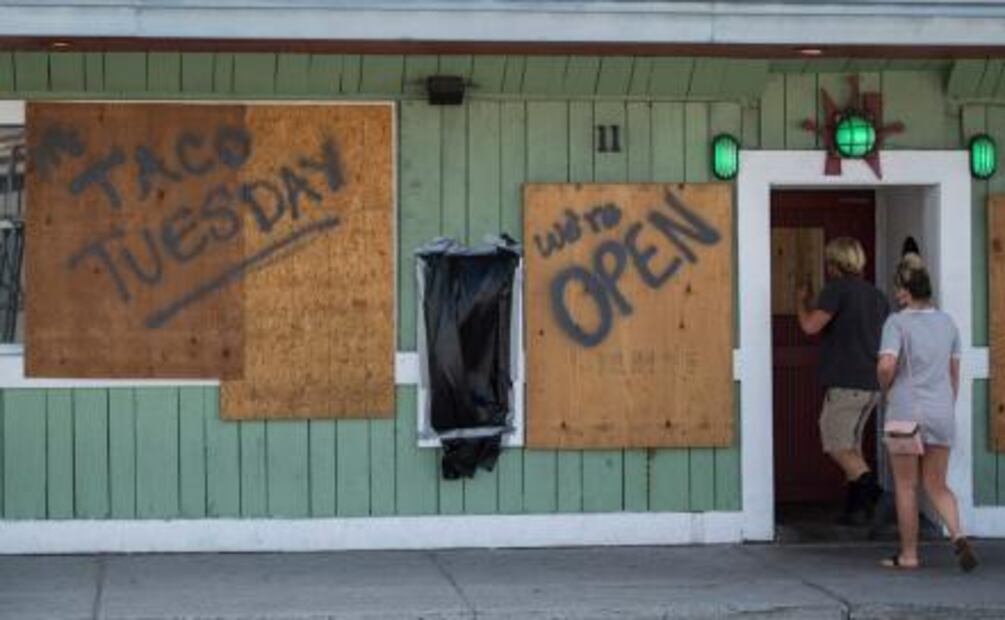 Miles de personas abandonan sus hogares ante la llegada del huracán “Florence”