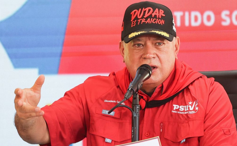 El ministro de Relaciones Interiores, Justicia y Paz de Venezuela, Diosdado Cabello, habla durante una conferencia de prensa del Partido Socialista Unido de Venezuela (PSUV) en La Guaira, Venezuela, el 8 de septiembre de 2025. Foto: AFP