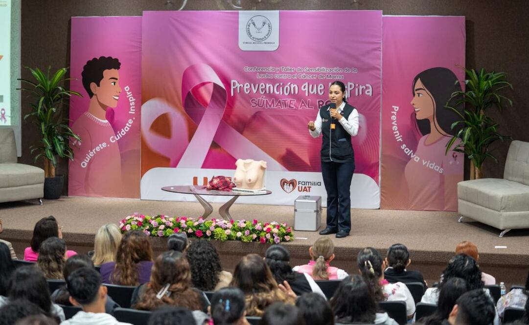 La Universidad Autónoma de Tamaulipas promovió entre su comunidad estudiantil femenina la detección oportuna del cáncer de mama este jueves 9 de octubre de 2025. Foto: Especial