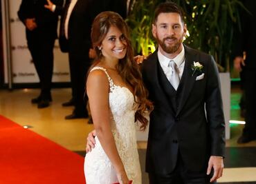 Conoce a la modista que diseñó el vestido de novia de Antonella para su boda con Messi
