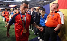 Pedro Porro minimiza el juego rudo de la Selección Argentina: Es su manera de jugar