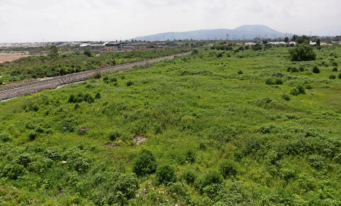 El proyecto contempla la subdivisión del terreno, las zonas industriales y de servicio, dijo el alcalde Adolfo Cerqueda. Foto: Hugo Salvador / EL UNIVERSAL