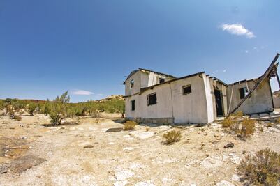 Tecate, el pozo de los migrantes 