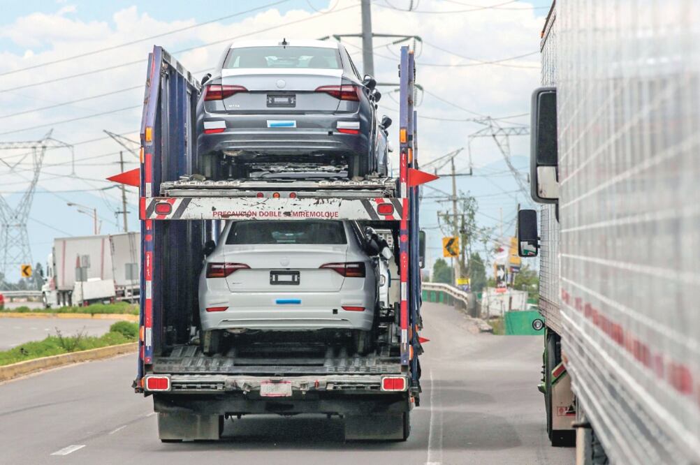 Para el canciller mexicano, 75% de componente regional en reglas de origen automotriz tendrá “un impacto positivo en los proveedores nacionales”. (JOSÉ CASTANARES. AFP)