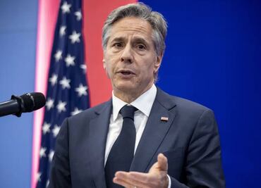 Blinken visita provincia de Ucrania y promete 90 millones de dólares para desminado