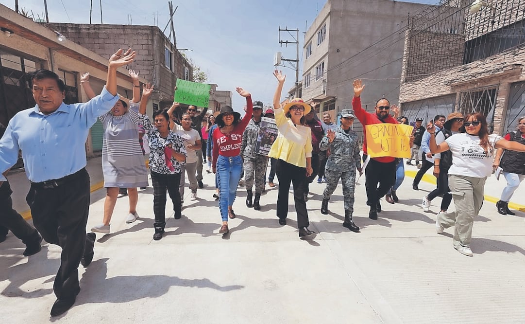 La alcaldesa de Ecatepec presidió la inauguración de las calles
Nayarit, Michoacán, Guadalajara, Chiapas y Cedro. Foto: Especial
